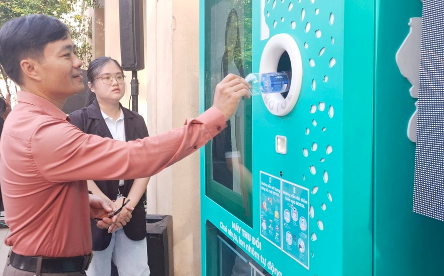 First “Deposit–Return” model launched in Hue
